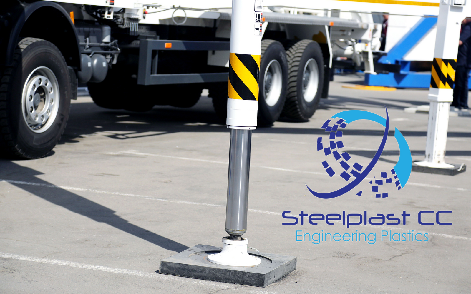 Steelplast outrigger pad in use under a crane foot